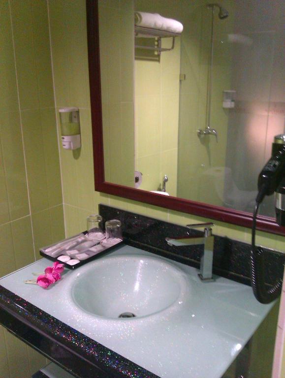 Nouvelle Hotel Johor Kulai Zimmer foto